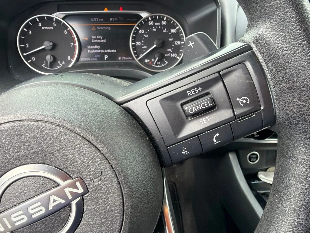 Used 2023 Gray Nissan S image 17