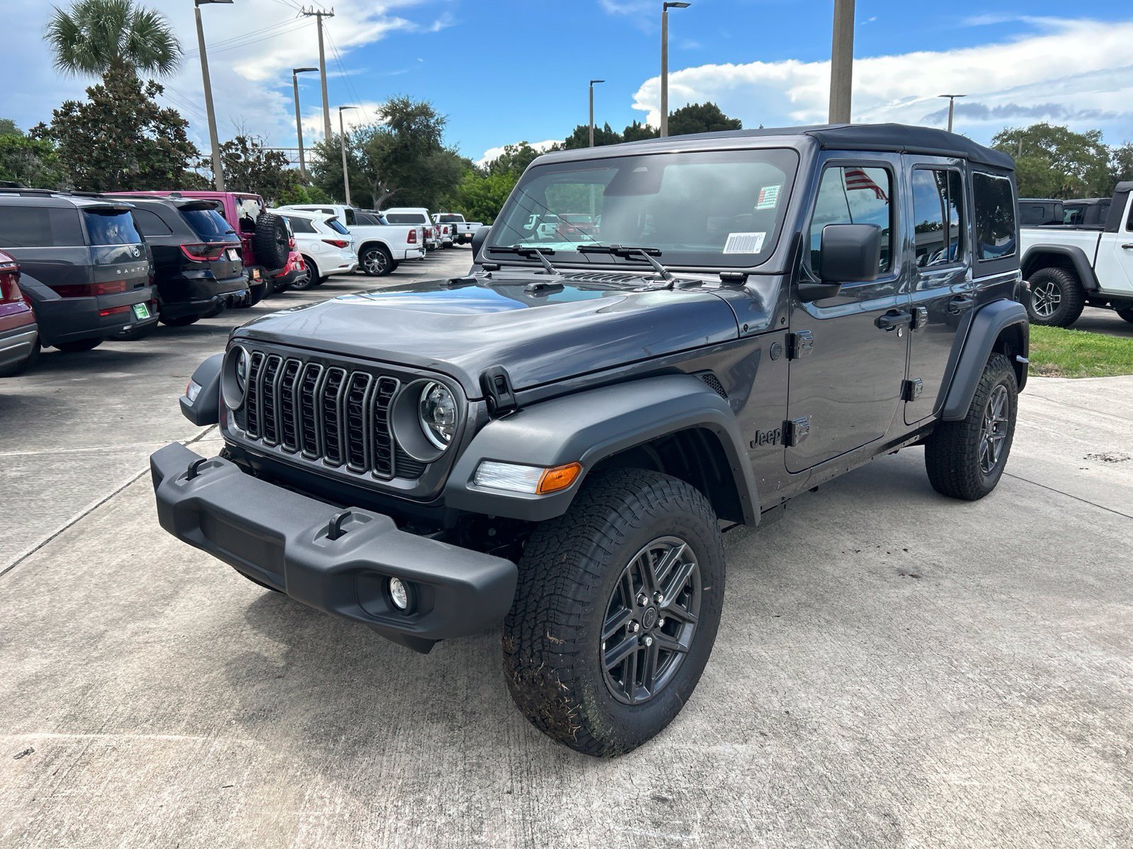 New 2027 Granite Crystal Metallic Clearcoat Jeep Sport S image 20