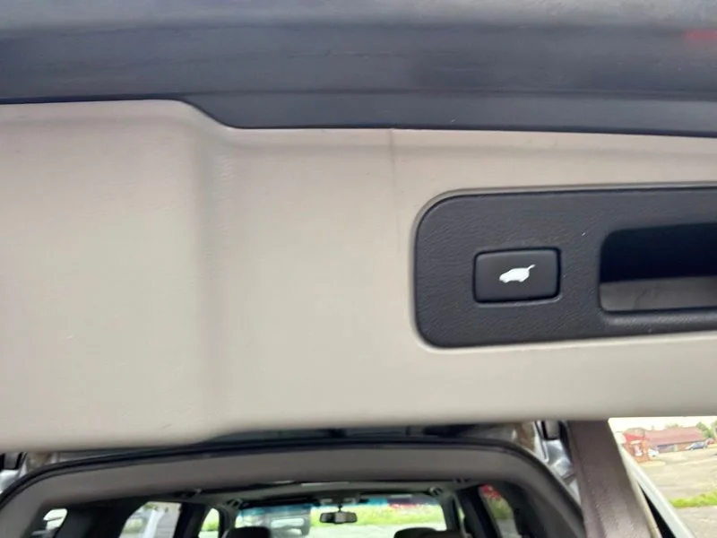 Used 2013  Honda EX-L image 12