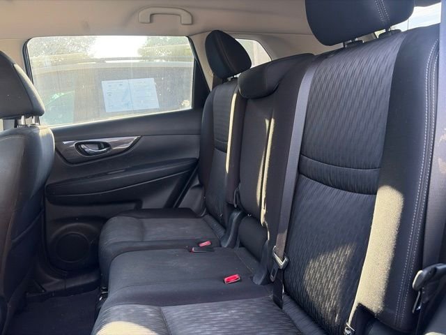 Used 2019 Gray Nissan SV image 5