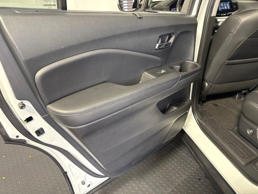 2022 Honda Pilot SE - Photo 12