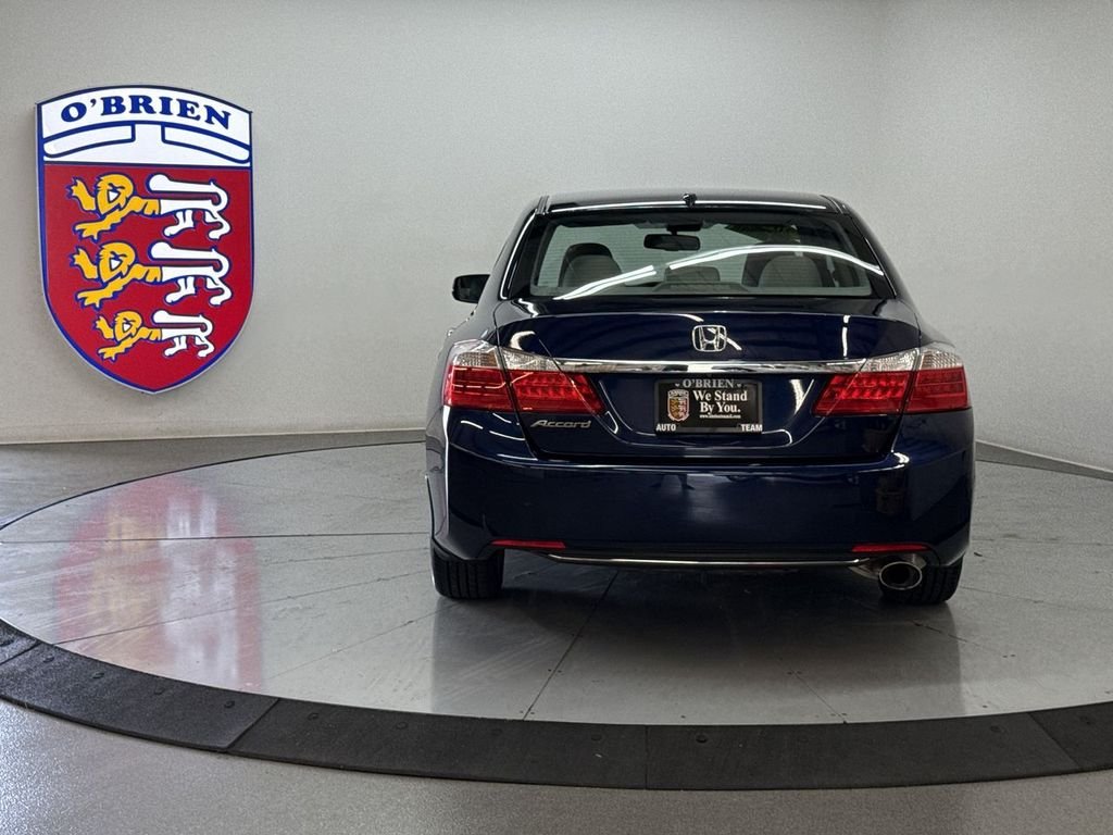 Used 2014 Obsidian Blue Pearl Honda EX-L image 11