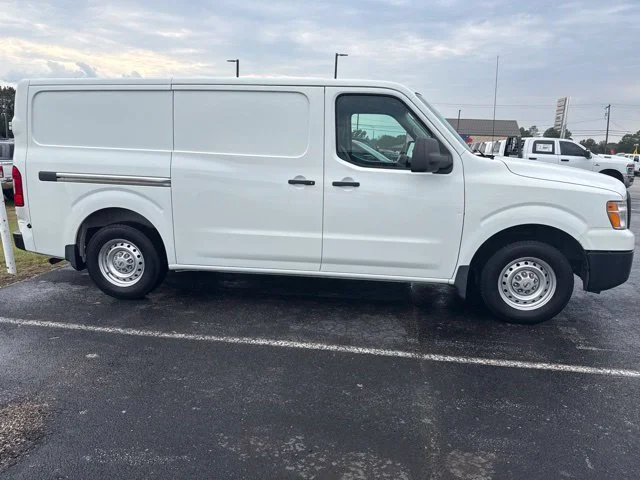 Used 2020 White Nissan S image 2