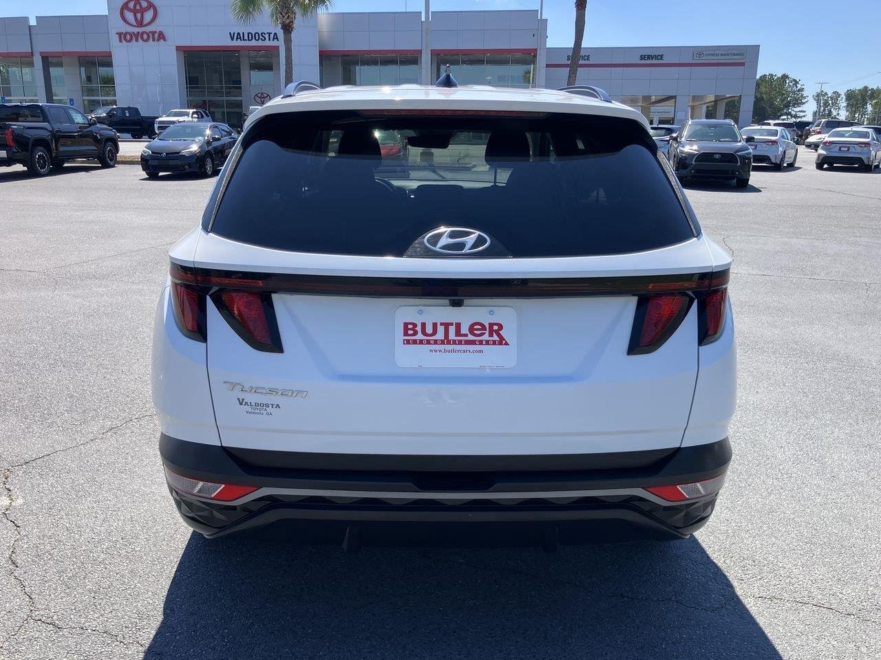 Used 2024 White (Serentiy White Pearl) Hyundai SEL image 4