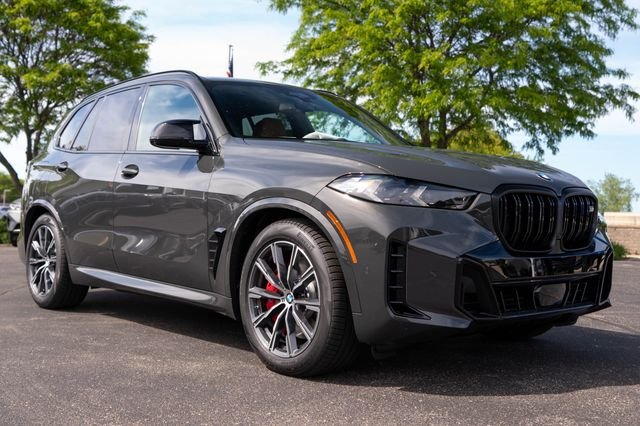 New 2026 Dravit Grey Metallic BMW M60i image 8