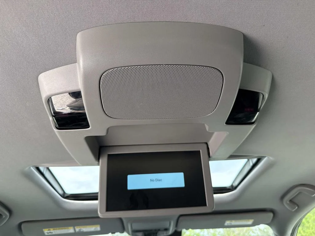 Used 2019  Honda Touring image 21