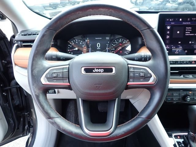 Used 2022 Gray Jeep Limited image 20