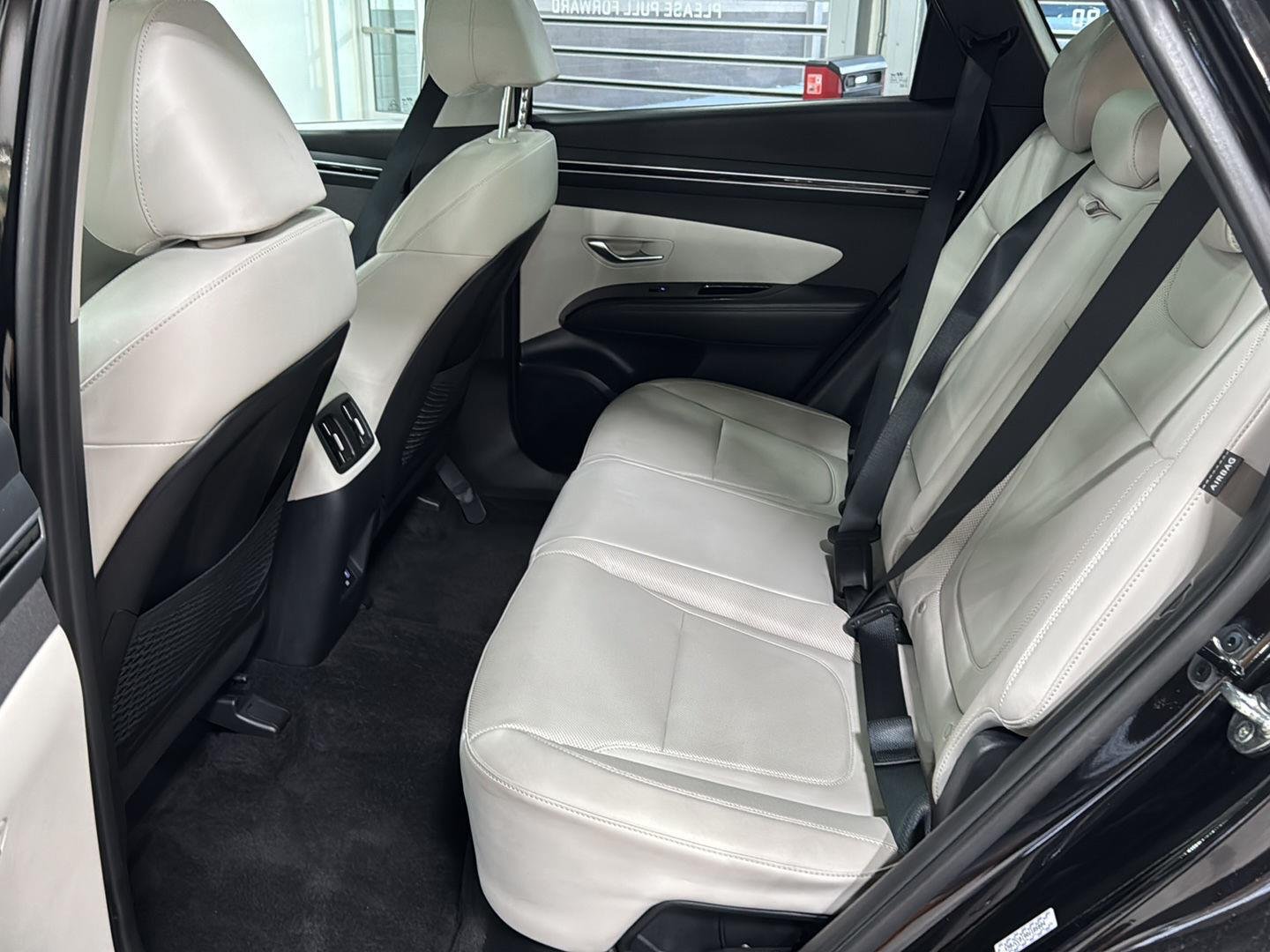 Certified Used 2024 Black Pearl Hyundai SEL Convenience image 26