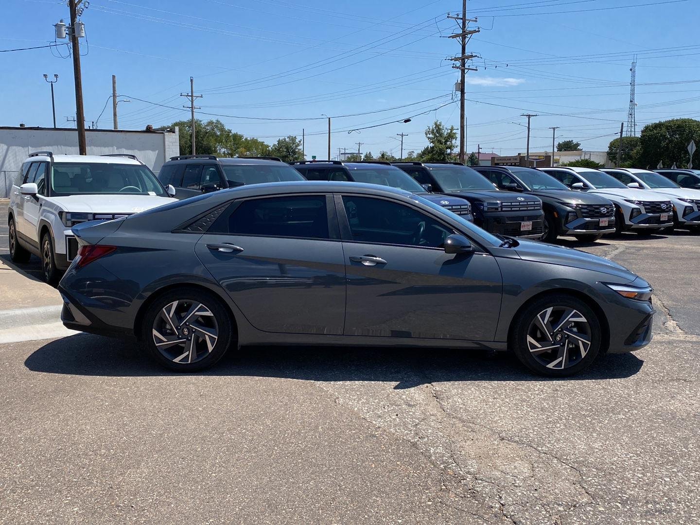Used 2025 Ecotronic Gray Hyundai SEL Sport image 6