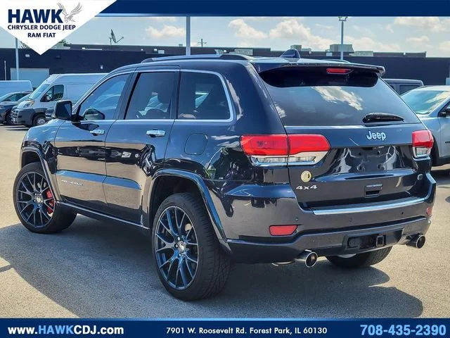 Used 2015 Gray Jeep Overland image 7