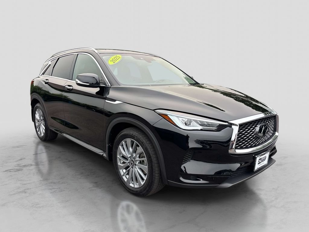 Certified Used 2025 Black INFINITI LUXE image 7