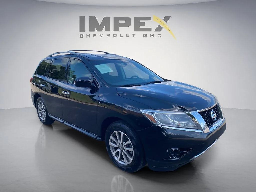 Used 2015 C Black Nissan S image 7