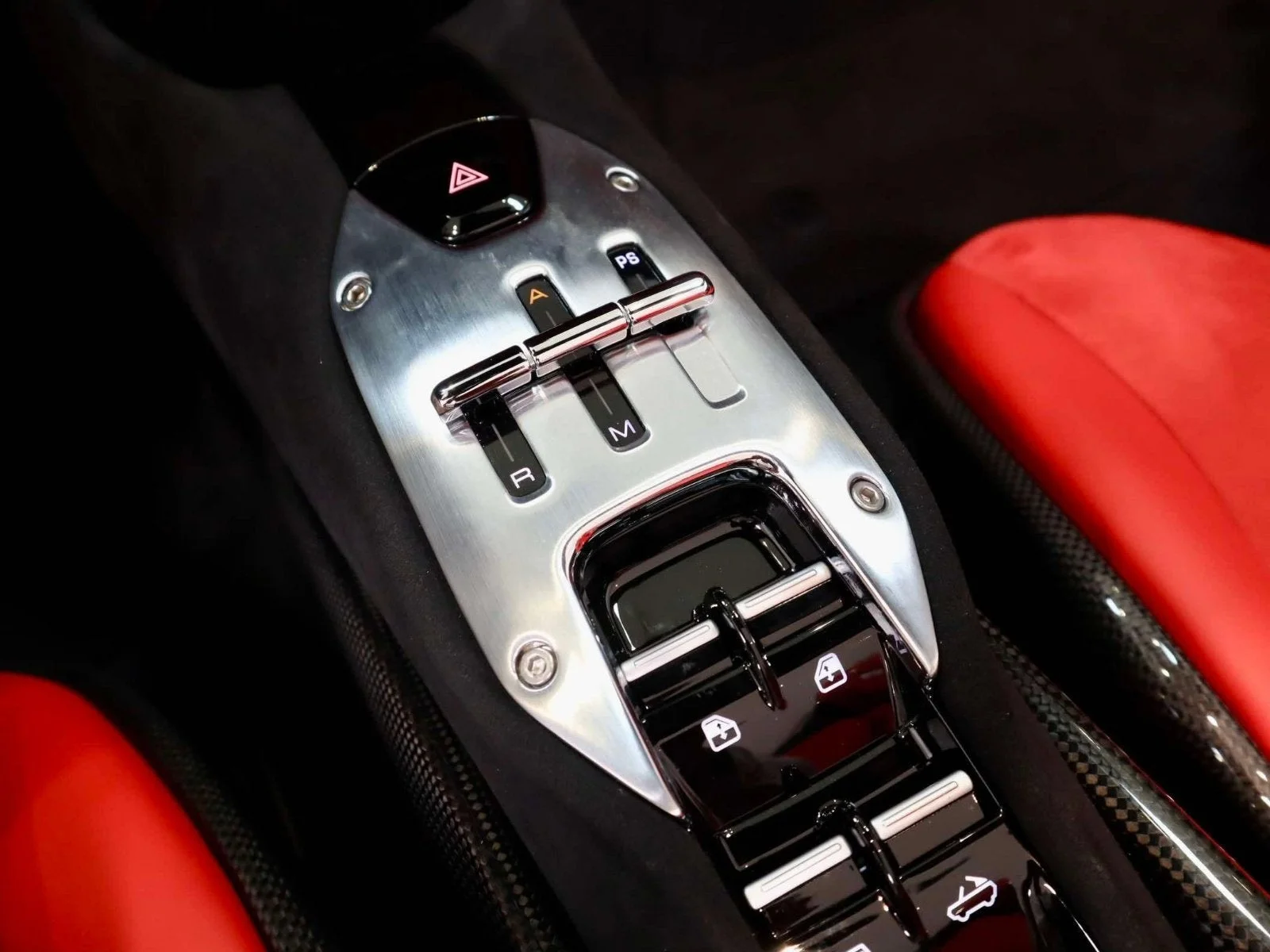 Certified Used 2022 Bianco Italia Ferrari  image 28