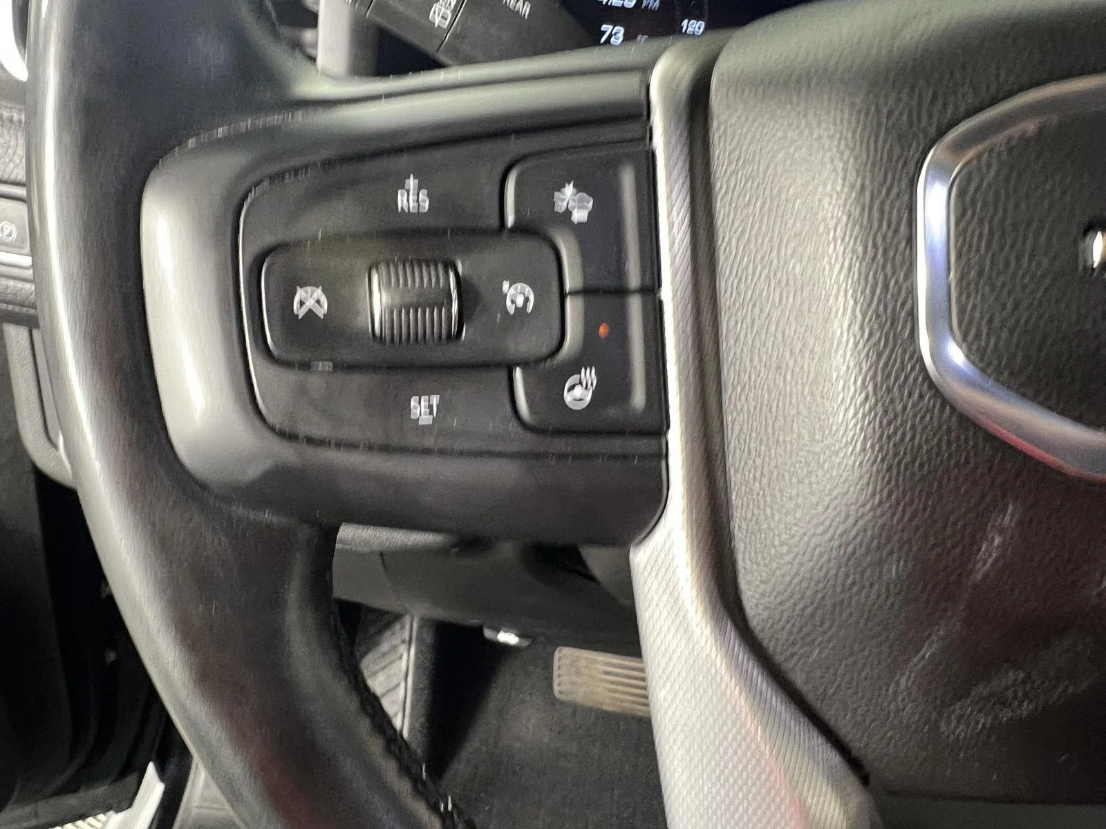 Used 2023 Onyx Black GMC Denali image 17
