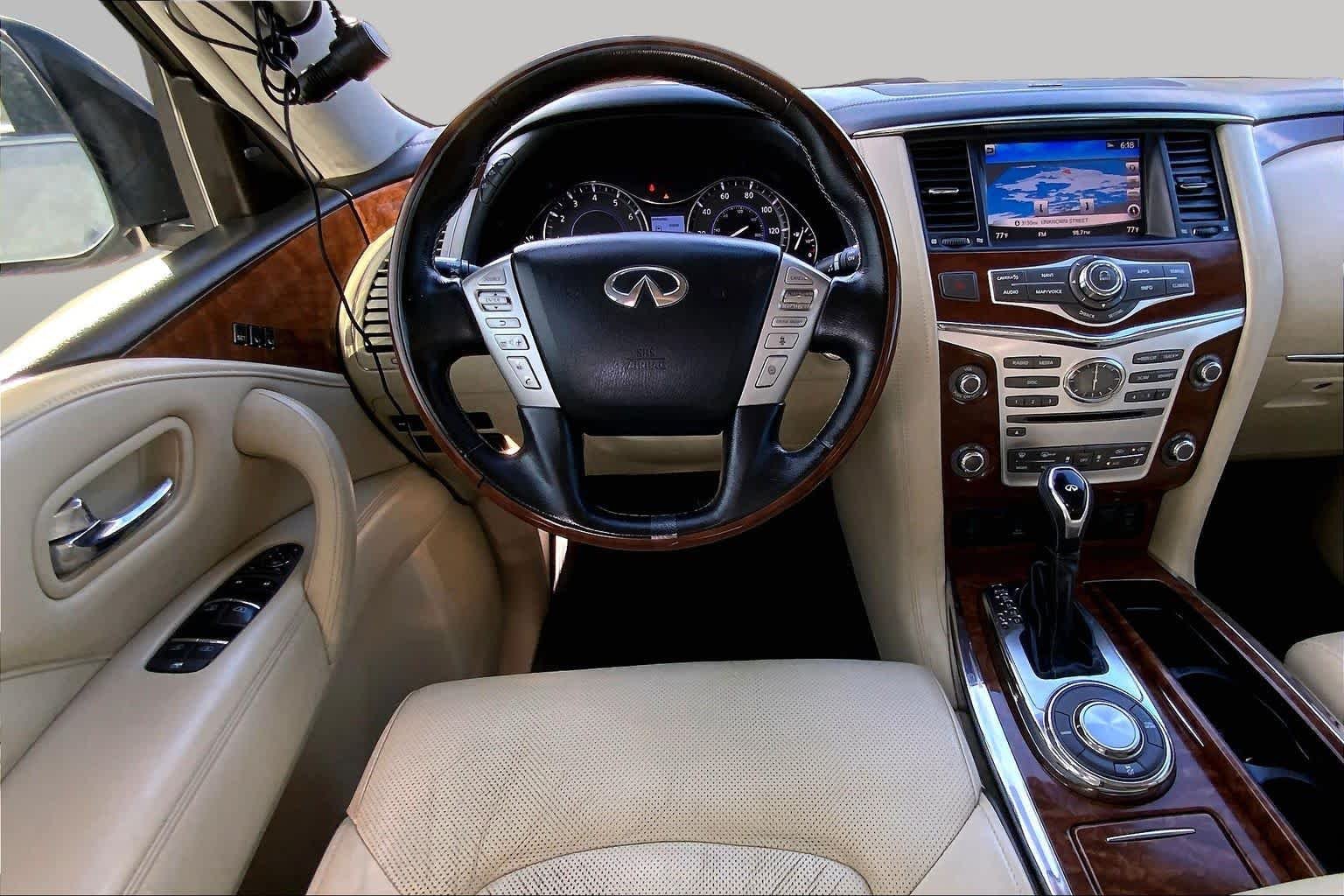 Used 2019 Moonstone White INFINITI LUXE image 6