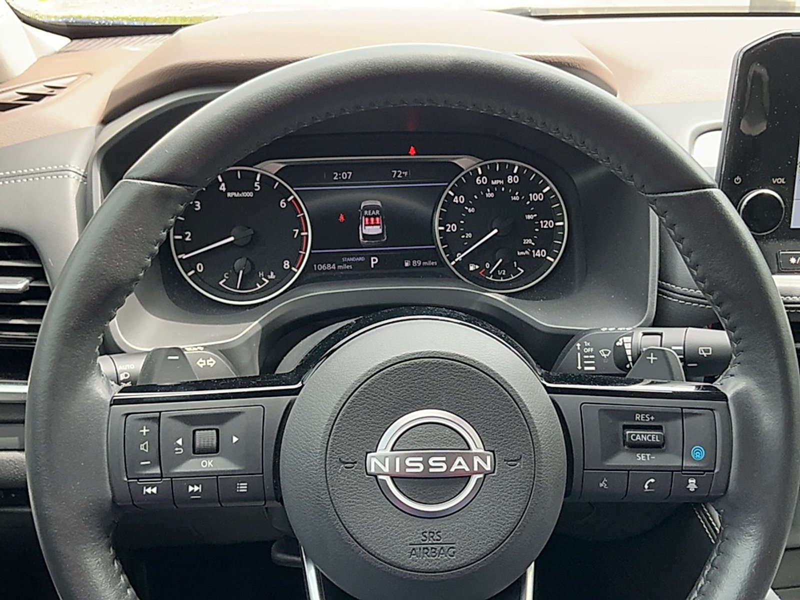 Used 2023 Caspian Blue Metallic Nissan SL FWD image 9