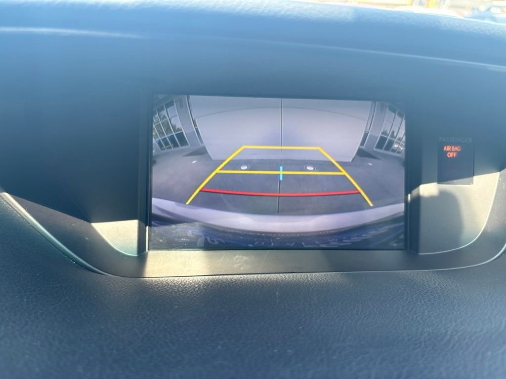 Used 2015 Silver Lexus 350 image 20