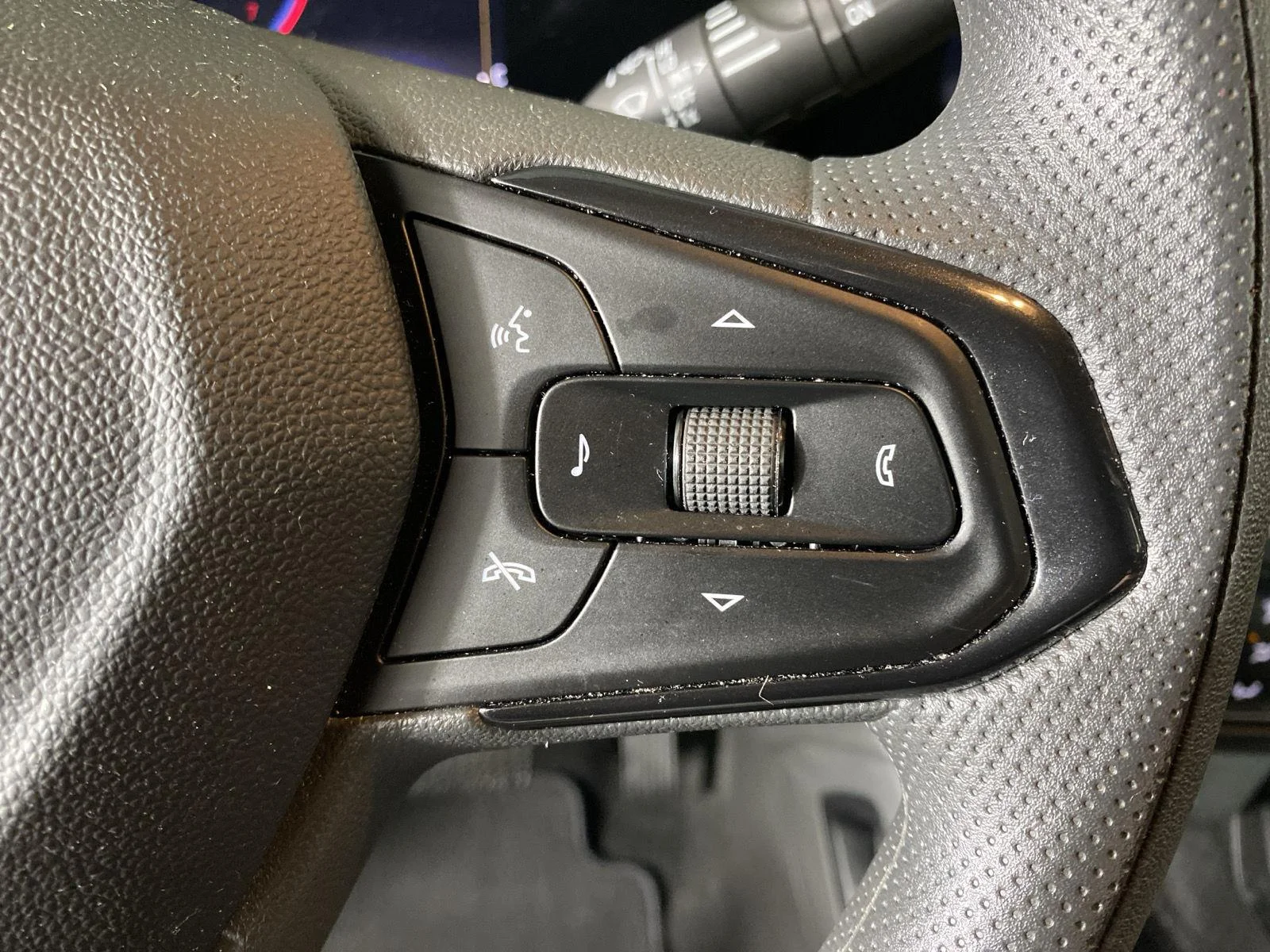 Used 2025 Cacti Green Chevrolet LS image 15