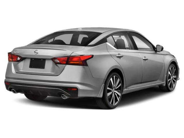 Used 2021 Brilliant Silver Metallic Nissan 2.5 SR image 2