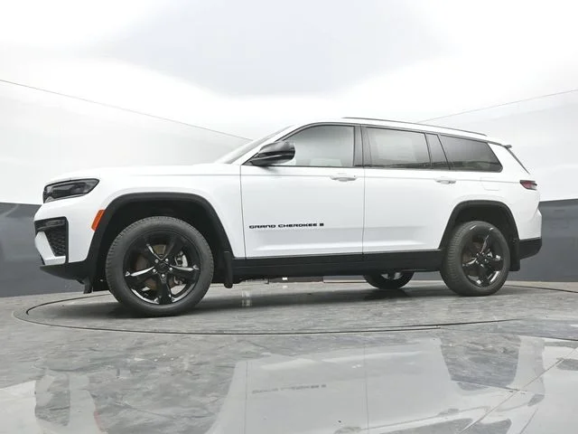 New 2026 Bright White Clearcoat Jeep Limited image 40