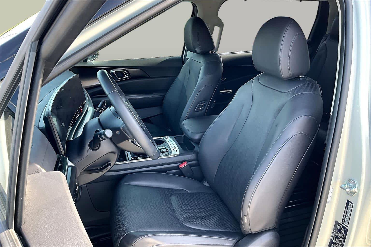 Pre-Owned 2025 Kia Carnival SX Prestige