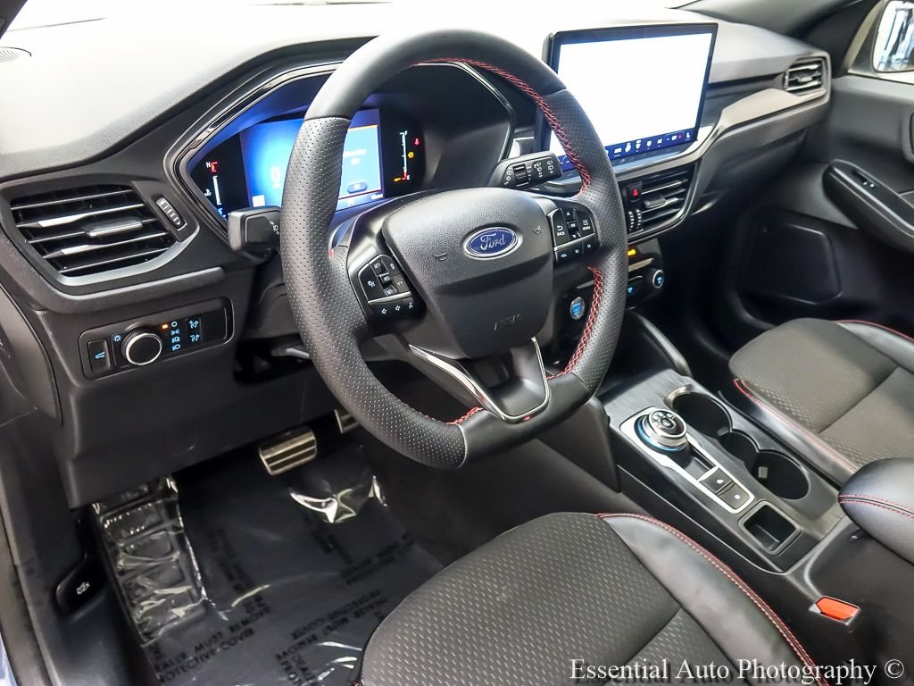 Used 2024 Vapor Blue Ford ST-Line image 12