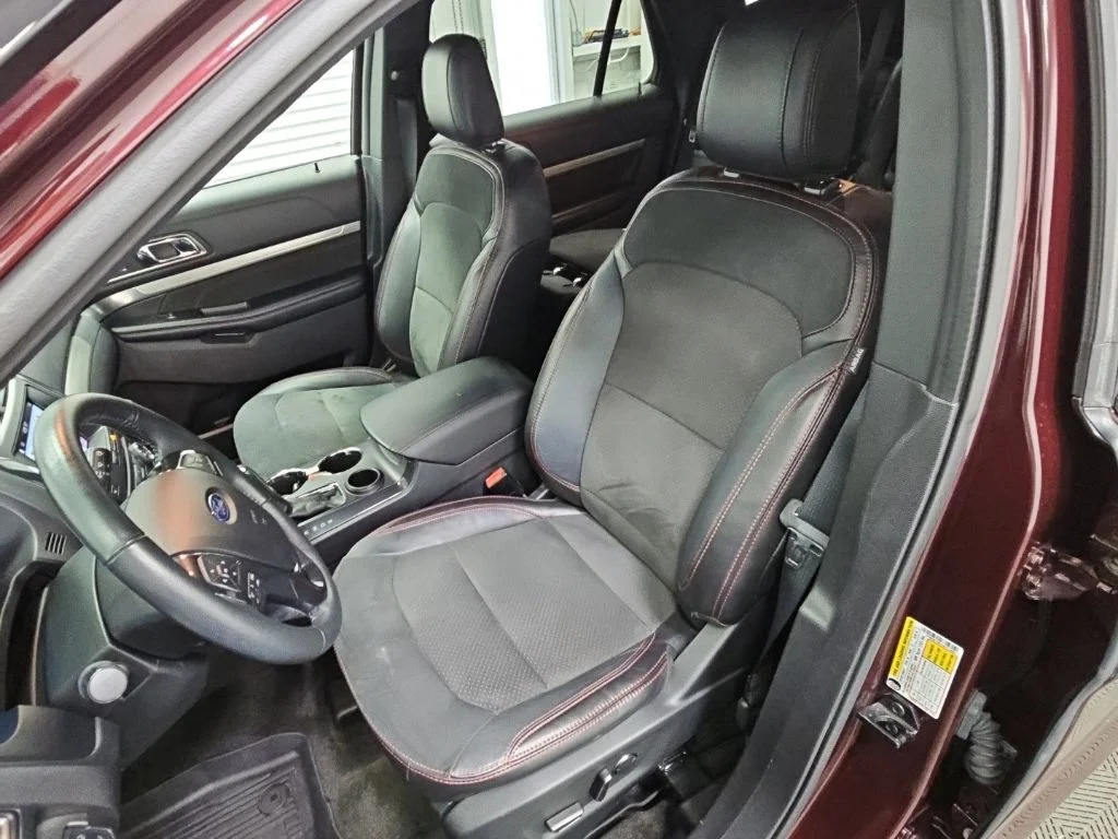 Used 2018 Red Ford XLT image 30