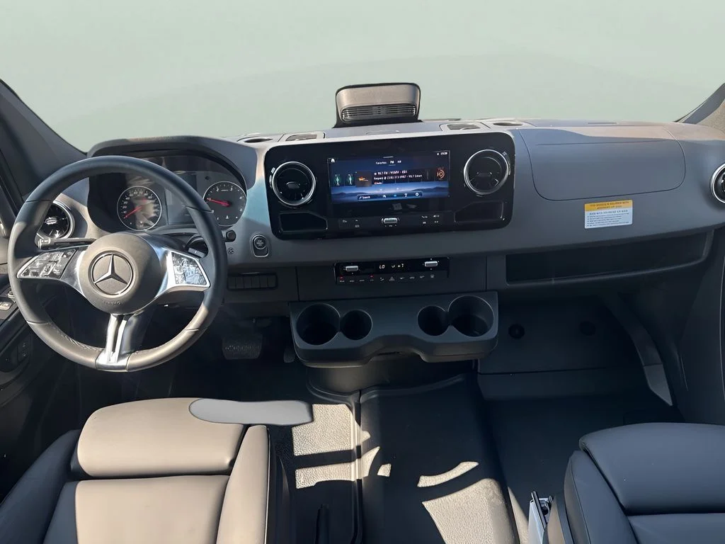 2025 Mercedes-Benz Sprinter Passenger Van Base - Photo 11