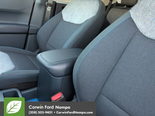 New 2026 Ruby Red Metallic Tinted Clearcoat Ford XLT image 19