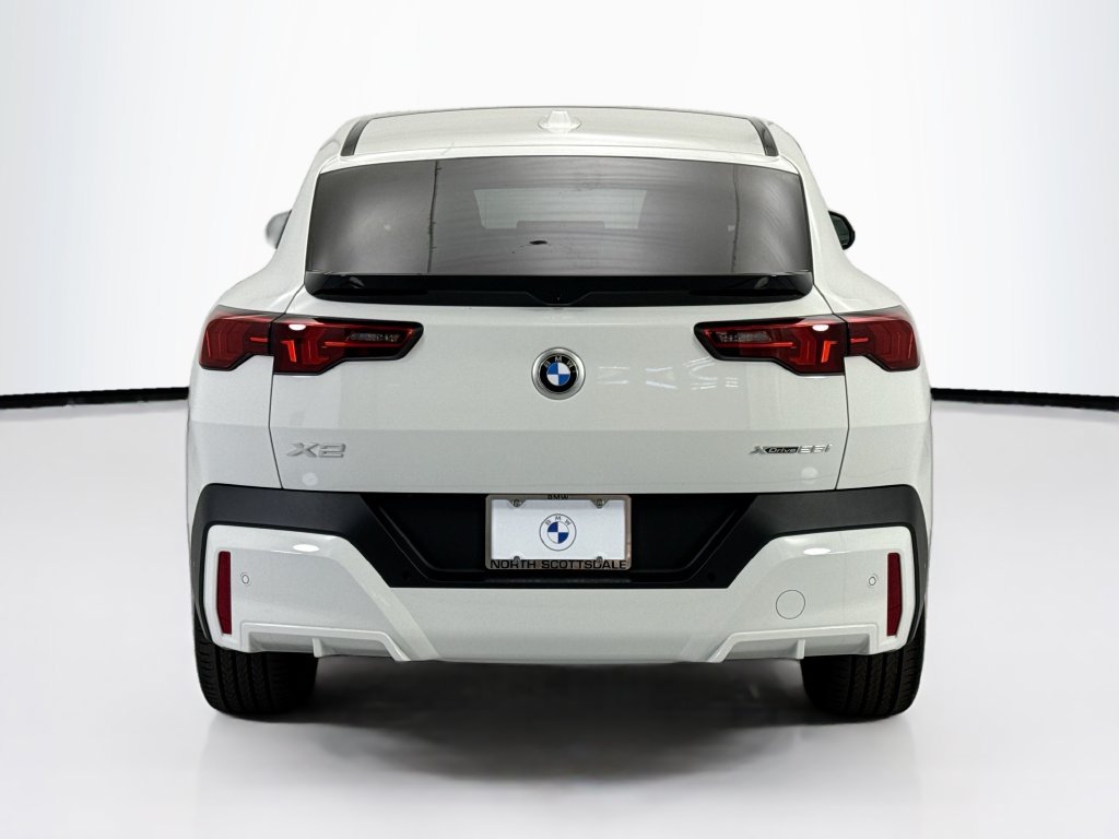 Certified Used 2026 Alpine White BMW xDrive28i image 7