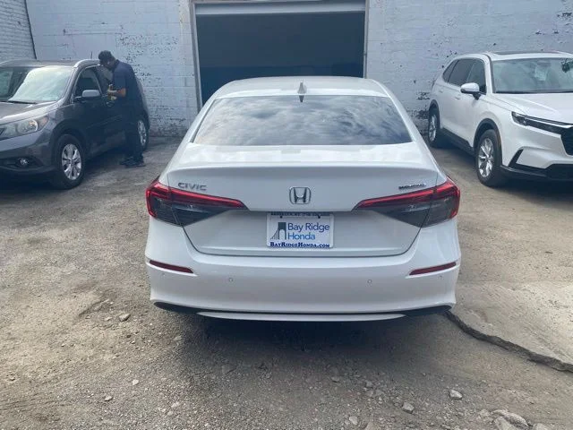2024 Honda Civic Touring - Photo 5