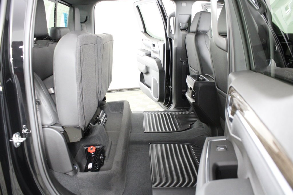 2026 Chevrolet Silverado 1500 RST - Photo 13