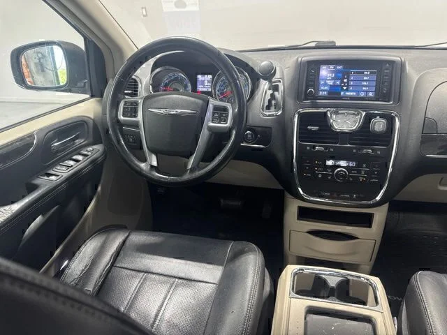Used 2013 Blue Chrysler Touring-L image 18