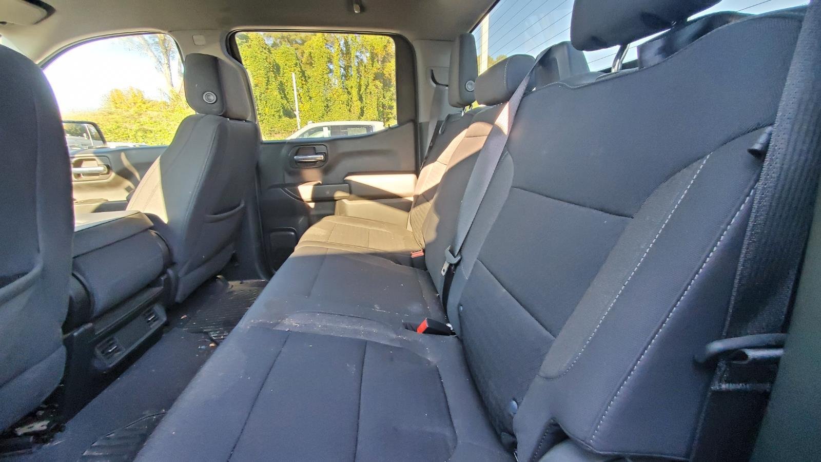 2022 Chevrolet Silverado 1500 Custom photo 4