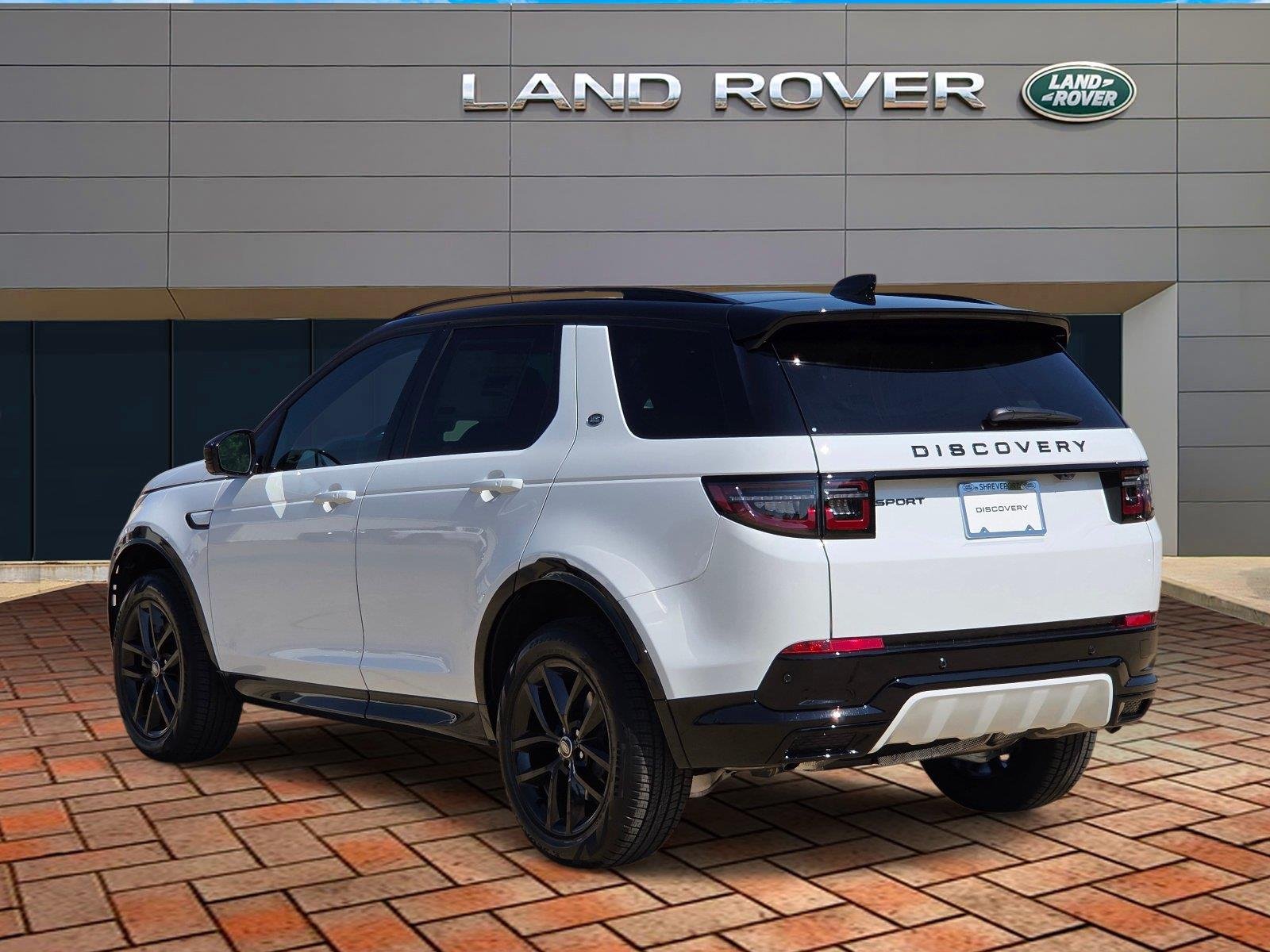 New 2026 Fuji White Land Rover Landmark image 4