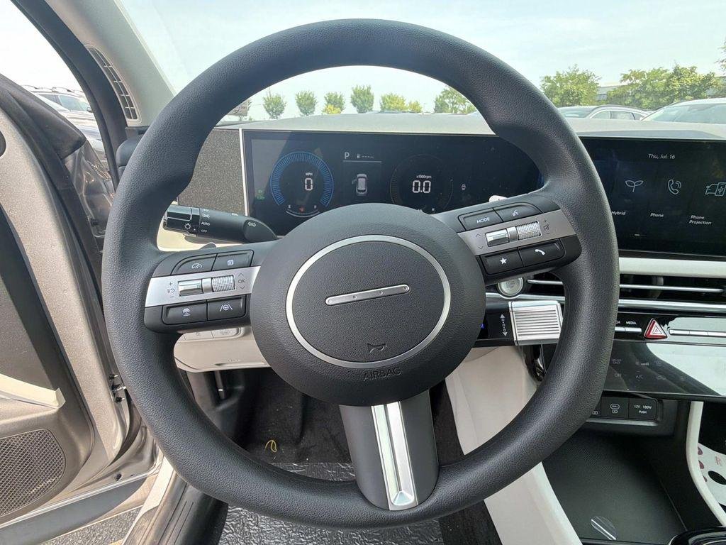 New 2026 Silver Hyundai Blue image 10
