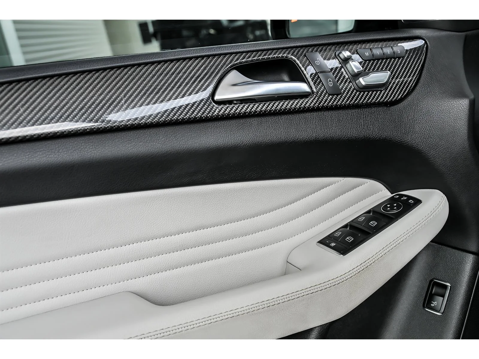 Used 2019 Gray Mercedes-Benz AMG® GLE 43 image 9
