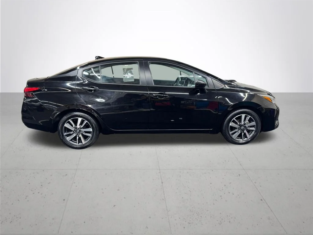 Used 2025 Black Nissan 1.6 SV image 8
