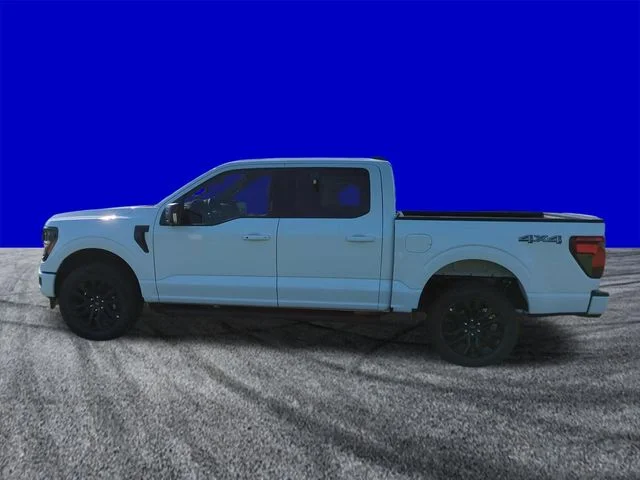 New 2026 Oxford White Ford XLT image 7