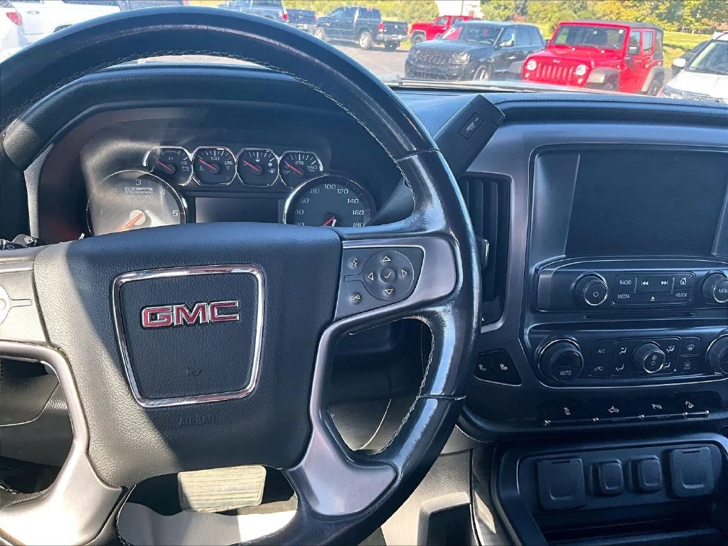 Used 2016 Black GMC SLE image 17