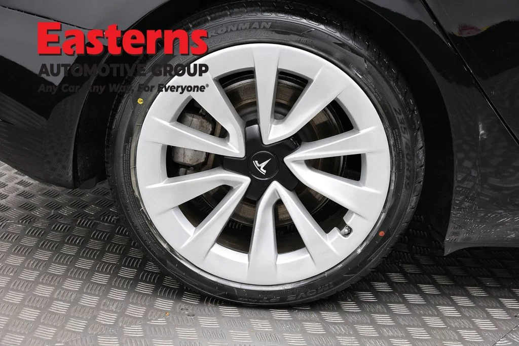 Used 2022 Black Tesla Long Range image 24