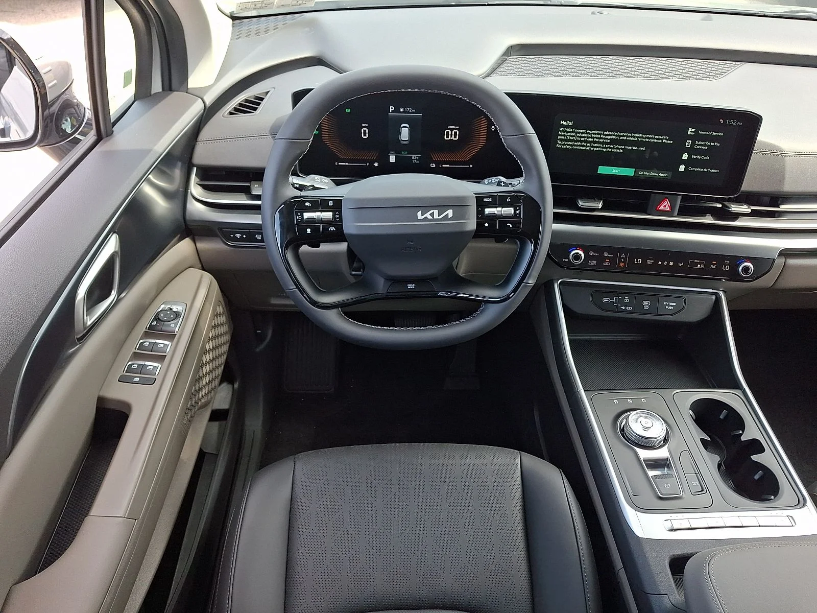 New 2027 White Kia LXS image 9