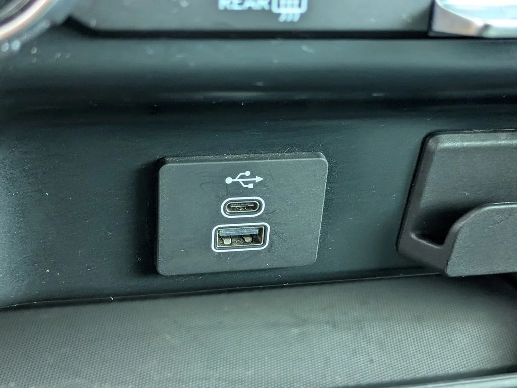 Used 2025 White Ford XLT image 22