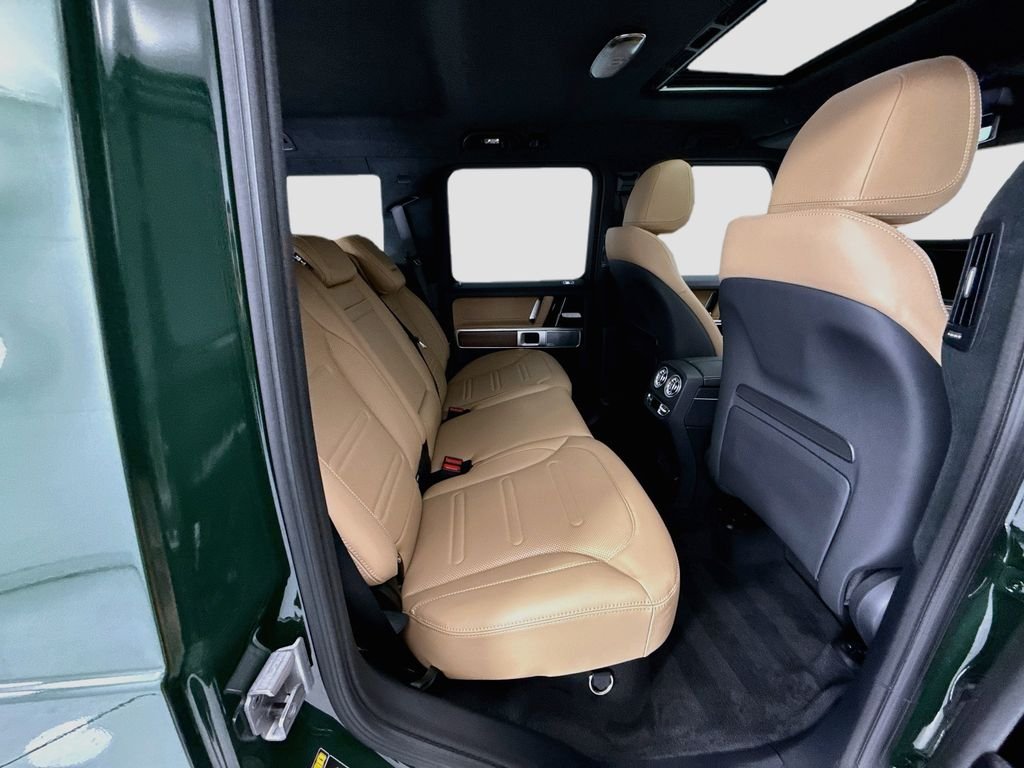 New 2027 MANUFAKTUR Deep Green Mercedes-Benz G 580 image 21