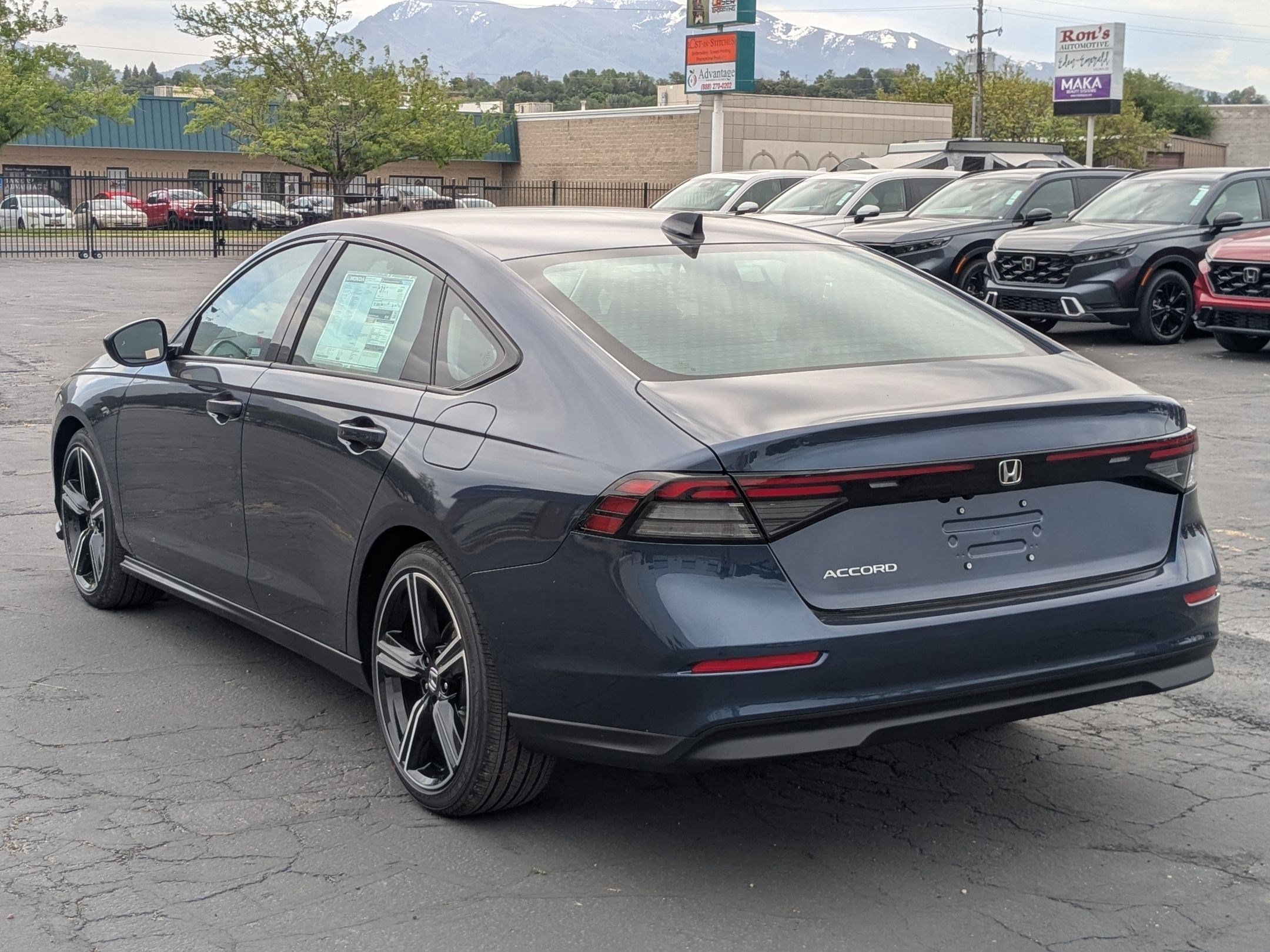 New 2026 Canyon River Blue Metallic Honda SE image 5