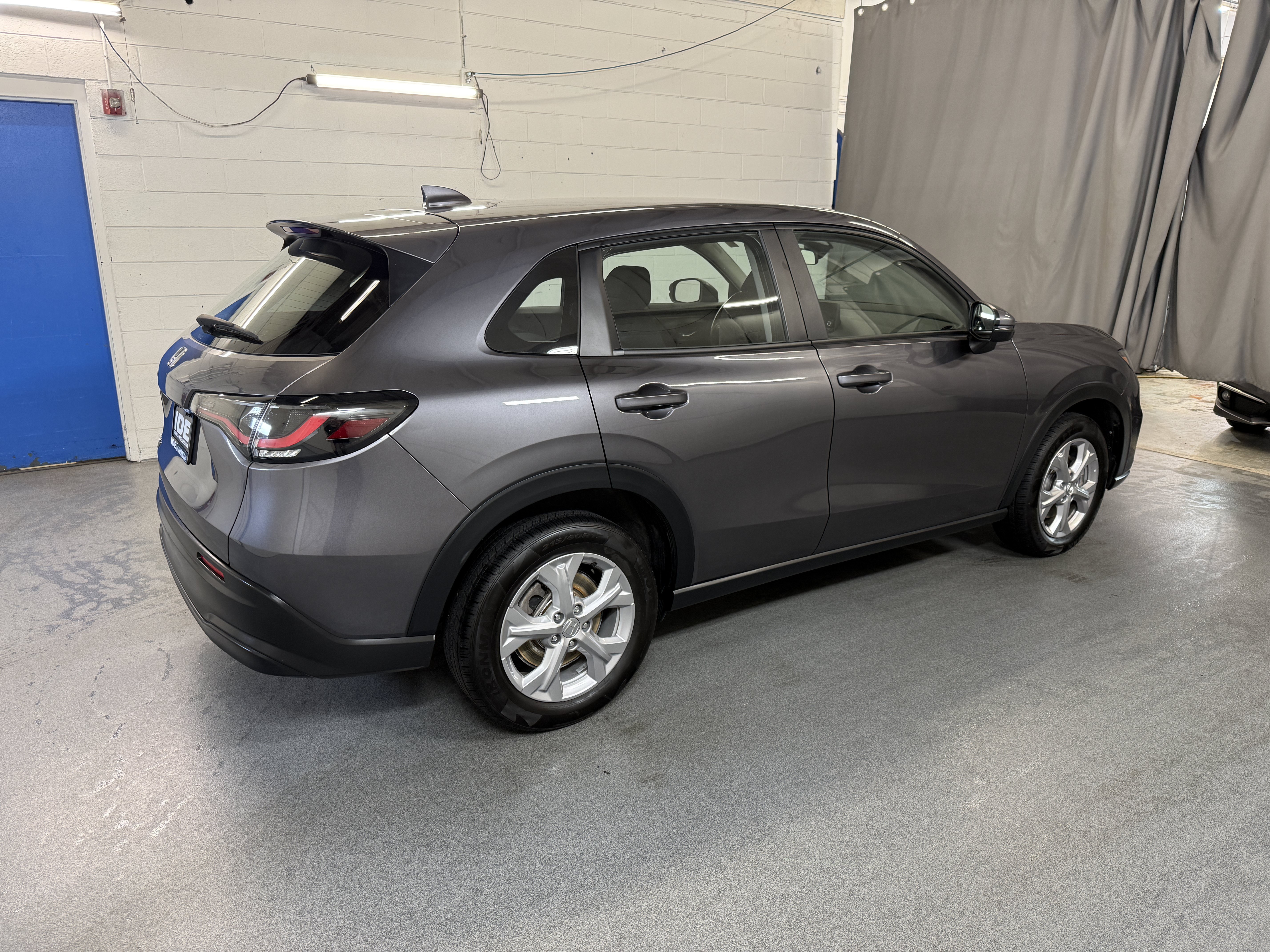 Certified Used 2024 Modern Steel Metallic Honda LX image 9