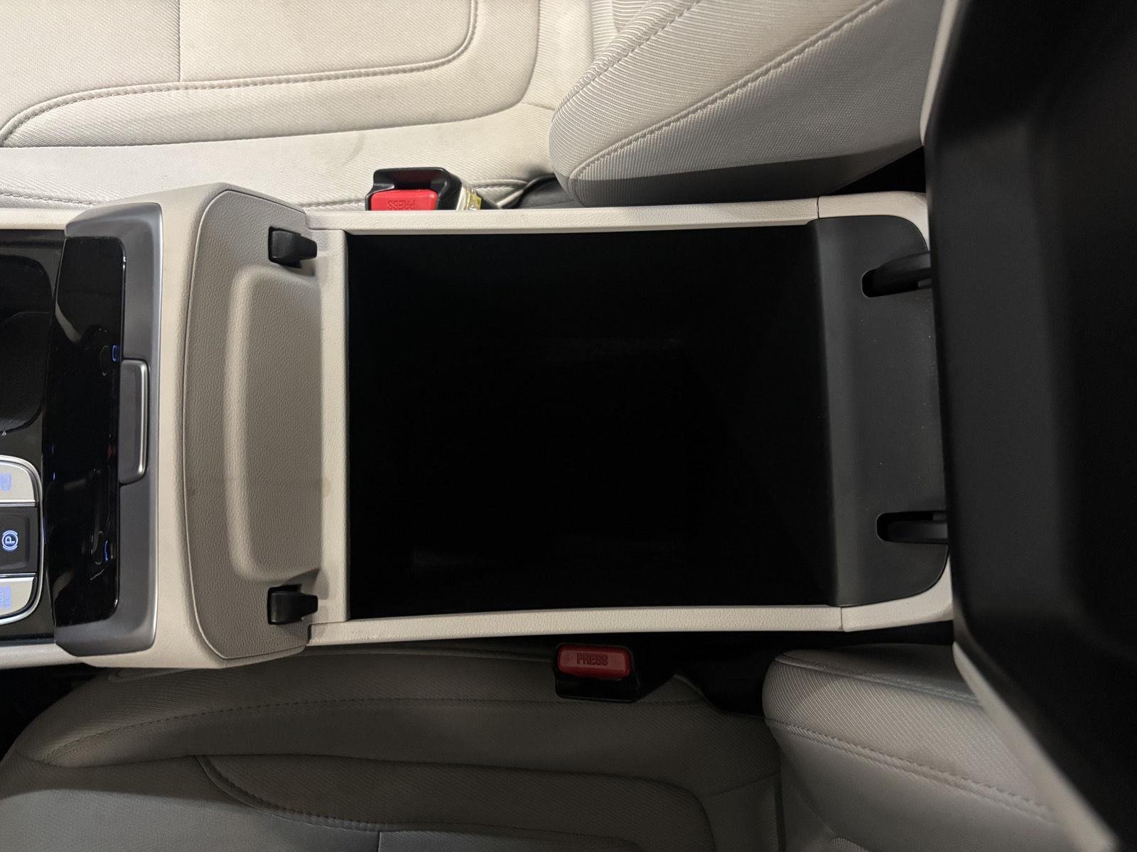 Used 2025 Atlantis Blue Hyundai SEL image 26