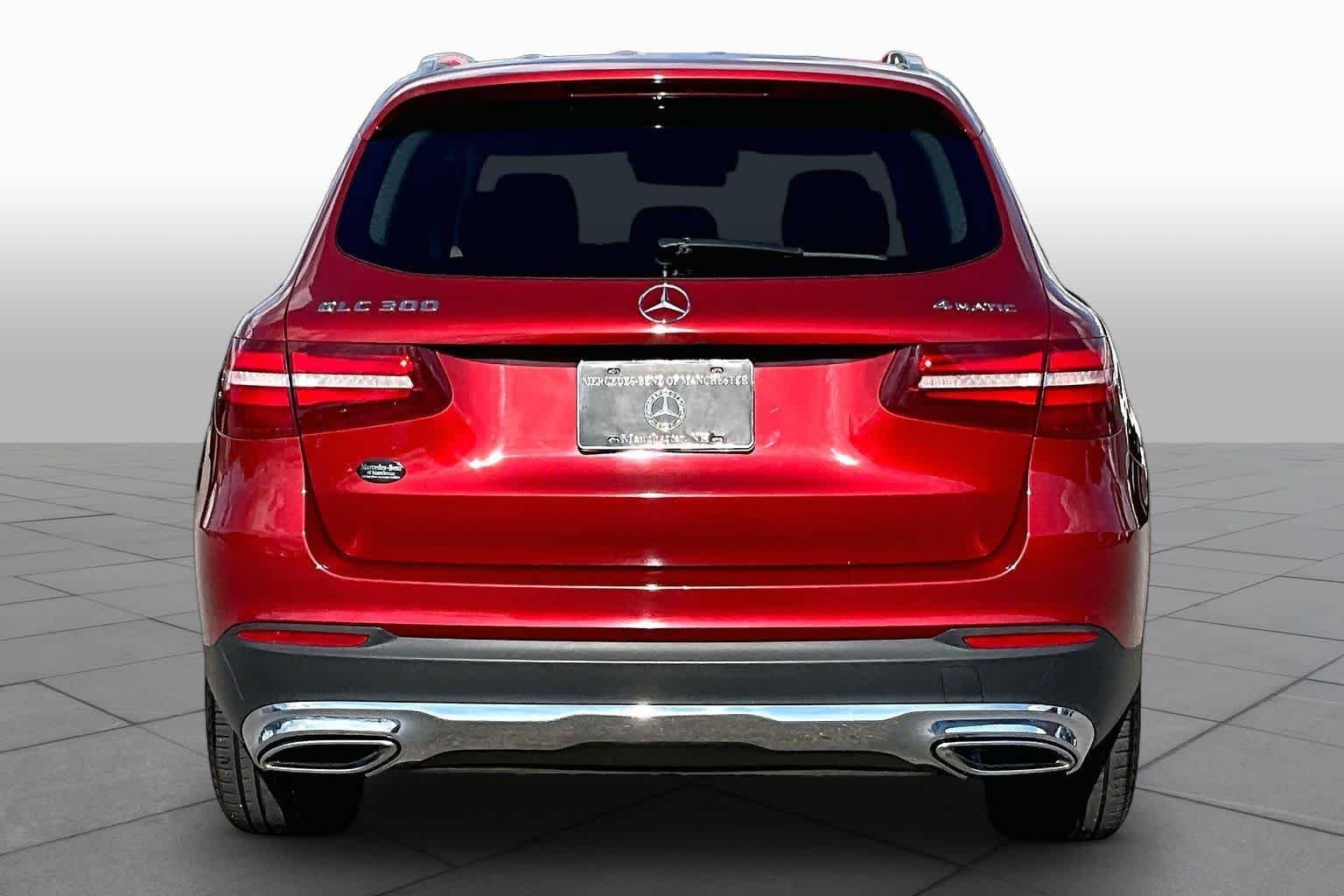 Used 2016 designo Cardinal Red Metallic Mercedes-Benz GLC 300 image 5