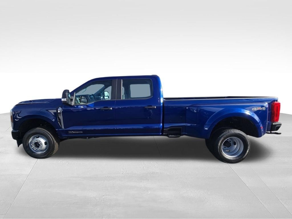 New 2026 Blue Ford XL image 5