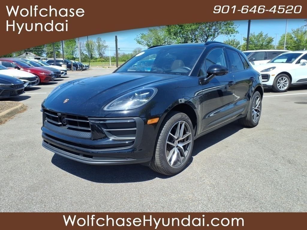 2025 Porsche Macan T